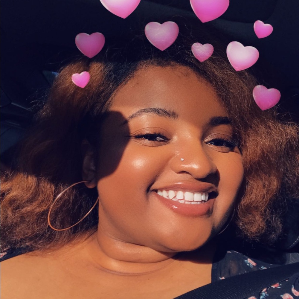 Meet your Posher, Kiara